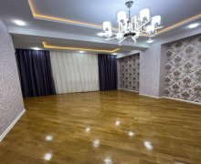 Satılır Yeni Tikili Memar Əcəmi - 2 m., 5-ci mikrorayon, Nəsimi r.