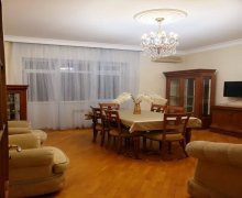 Kirayə (aylıq) Yeni Tikili İnşaatçılar m., Yasamal qəs., Yasamal r. Kirayə (aylıq) Yeni Tikili İnşaatçılar m., Yasamal qəs., Yasamal r.