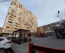 1 otaqlı yeni tikililər Qara Qarayev m., Nizami r.