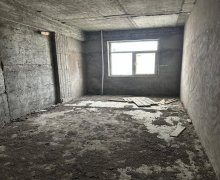 Satılır Yeni Tikili İnşaatçılar m., Yeni Yasamal qəs., Yasamal r.