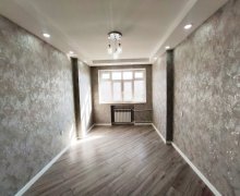 Satılır Köhnə Tikili Xalqlar dostluğu m., 8-ci kilometr, Nizami r.