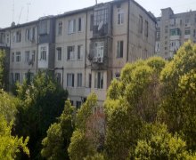 Satılır Köhnə Tikili Memar Əcəmi m., 4-cü mikrorayon, Nəsimi r.