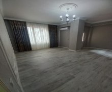 memar ecemide satilan evler Memar Əcəmi m., 9-cu mikrorayon, Binəqədi r.