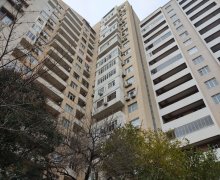 Satılır Yeni Tikili 20 Yanvar m., 4-cü mikrorayon, Nəsimi r.