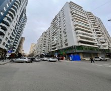 Satılır Yeni Tikili Nizami m., Yeni Yasamal qəs., Yasamal r.