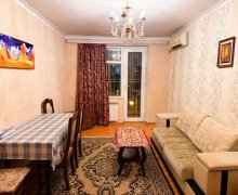 Kirayə (aylıq) Köhnə Tikili İçərişəhər m., Səbail r. Kirayə (aylıq) Köhnə Tikili İçərişəhər m., Səbail r.