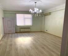 Satılır Yeni Tikili Memar Əcəmi m., Binəqədi r.