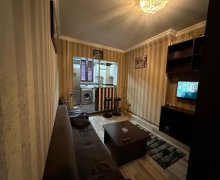 Satılır Köhnə Tikili Elmlər akademiyası m., Yasamal r.