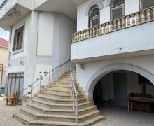 bakixanovda kiraye aylıq Həyət evi/villa Bakıxanov qəs., Sabunçu r.
