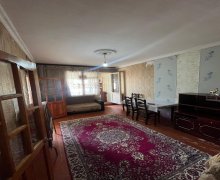 Satılır Köhnə Tikili İnşaatçılar m., Yasamal qəs., Yasamal r.