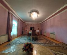 Satılır Həyət evi/villa Oğuz ş.