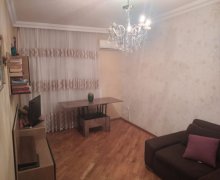 Satılır Köhnə Tikili Əhmədli m., Əhmədli, Xətai r.