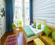 28 mayda 1 günlük otaqli kiraye evler 28 May m., Nəsimi r.