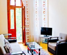 Kirayə (aylıq) Köhnə Tikili İçərişəhər m., Səbail r.