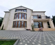 Kirayə (günlük) Bağ evi Mərdəkan, Xəzər r. Kirayə (günlük) Bağ evi Mərdəkan, Xəzər r.