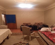 Satılır Köhnə Tikili Xalqlar dostluğu m., 8-ci kilometr, Nizami r.