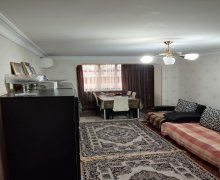 Satılır Köhnə Tikili Elmlər akademiyası m., Yasamal r.