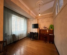 Satılır Yeni Tikili Yeni Günəşli qəs., Suraxanı r.