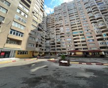 Satılır Yeni Tikili Memar Əcəmi m., 9-cu mikrorayon, Binəqədi r.