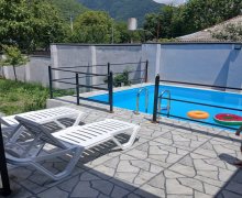 Kirayə (günlük) Həyət evi/villa Qax ş.