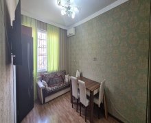 ecemide aylıq kiraye evler 2018 Memar Əcəmi m., 5-ci mikrorayon, Nəsimi r.