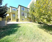 Kirayə (aylıq) Həyət evi/villa Badamdar qəs., Səbail r. Kirayə (aylıq) Həyət evi/villa Badamdar qəs., Səbail r.