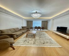 genclikde evlerin qiymeti Gənclik m., Nərimanov r.