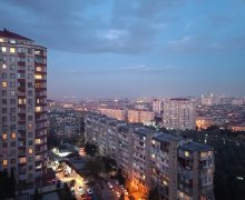 Satılır Yeni Tikili Azadlıq m., 9-cu mikrorayon, Binəqədi r.