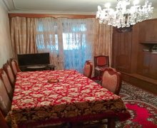 Satılır Köhnə Tikili Neftçilər m., 8-ci kilometr, Nizami r.