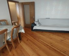 Satılır Köhnə Tikili Memar Əcəmi m., 9-cu mikrorayon, Binəqədi r.