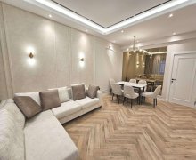 Satılır Yeni Tikili 20 Yanvar m., Yasamal qəs., Yasamal r.