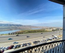 Satılır Yeni Tikili İnşaatçılar m., Yeni Yasamal qəs., Yasamal r.