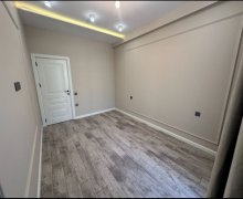 Satılır Yeni Tikili Yeni Günəşli qəs., Suraxanı r.