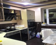 Satılır Köhnə Tikili Neftçilər m., Bakıxanov qəs., Sabunçu r.