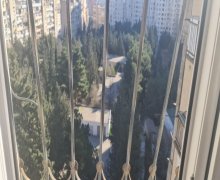 Satılır Köhnə Tikili Memar Əcəmi m., 9-cu mikrorayon, Binəqədi r.