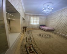 Satılır Köhnə Tikili Xalqlar dostluğu m., 8-ci kilometr, Nizami r.