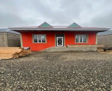 Satılır Həyət evi/villa Xırdalan ş. Satılır Həyət evi/villa Xırdalan ş.