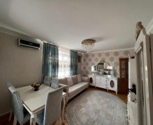 Satılır Köhnə Tikili 20 Yanvar m., Yasamal r.