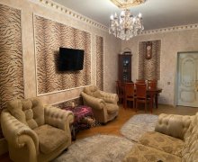 memar ecemide satilan evler Memar Əcəmi m., 9-cu mikrorayon, Binəqədi r.