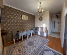 Satılır Yeni Tikili Xalqlar dostluğu m., Yeni Günəşli qəs., Suraxanı r.