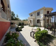 Satılır Həyət evi/villa Quba ş. Satılır Həyət evi/villa Quba ş.