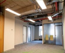 Kirayə (aylıq) Ofis 28 May m., 28 Mall, Nəsimi r. Kirayə (aylıq) Ofis 28 May m., 28 Mall, Nəsimi r.