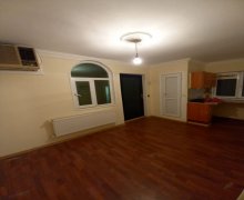 Kirayə (aylıq) Həyət evi/villa Nizami m., Nəsimi r.