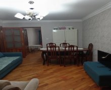 Kiraye aylıq Köhnə Tikili İnşaatçılar m., Yasamal qəs., Yasamal r.