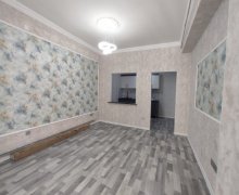 Satılır Yeni Tikili Memar Əcəmi m., 4-cü mikrorayon, Nəsimi r.