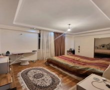 Satılır Yeni Tikili Xırdalan ş. Satılır Yeni Tikili Xırdalan ş.