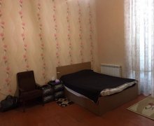 250 azn aylıq Köhnə Tikili Sahil m., Səbail r.