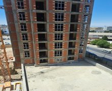 Satılır Yeni Tikili Bakıxanov qəs., Sabunçu r.