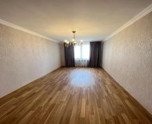 Satılır Köhnə Tikili Elmlər akademiyası m., Yasamal r.