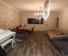 xezer rayonunda aylıq Köhnə Tikili Buzovna, Xəzər r.